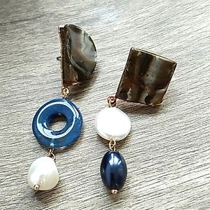 Mango artsy earrings